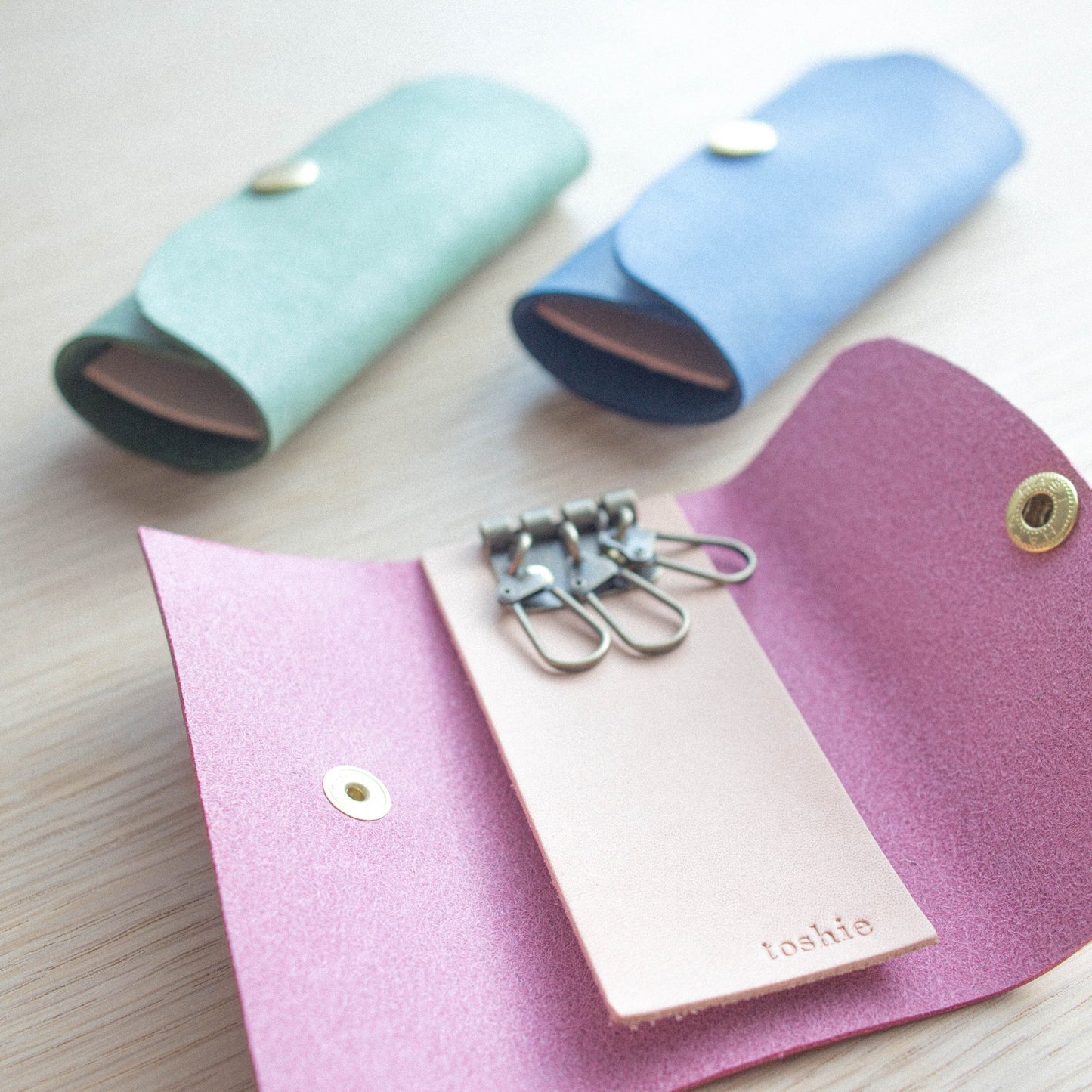 ┈ 気まぐれレザー ┈