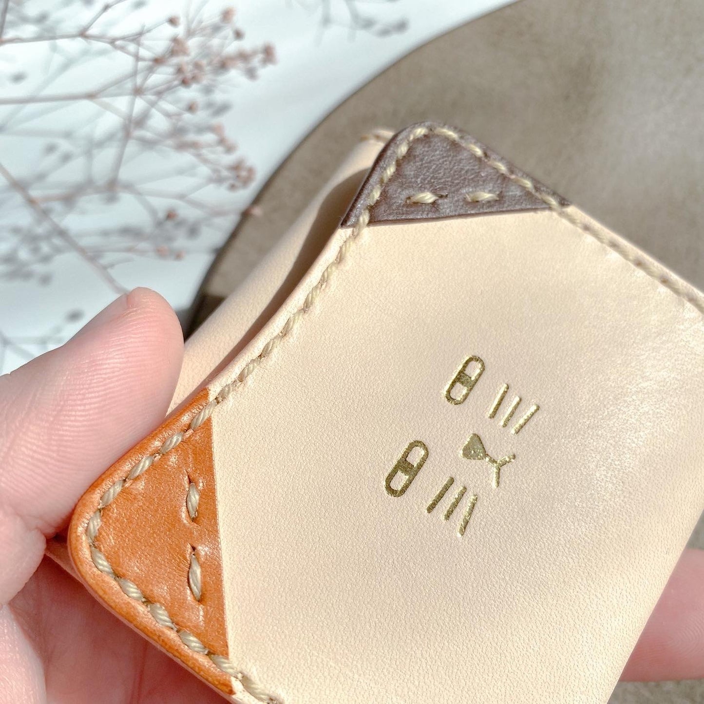 にゃんこのヌメ革コインケース・三毛猫《名入れ対応》