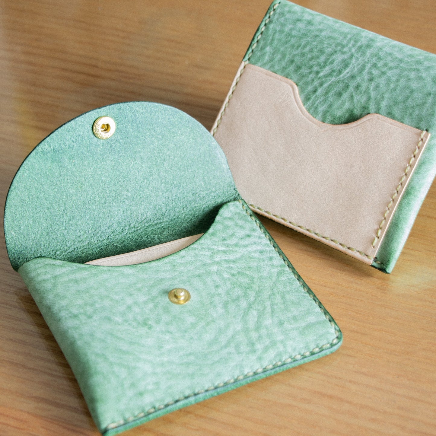 〔ちょっとしたお出かけに♪〕気まぐれレザーのワンマイルウォレット《名入れ対応》