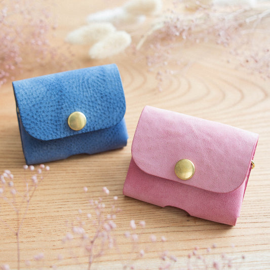 気まぐれレザーのAirpods Proケース・青空色《名入れ・送料無料》