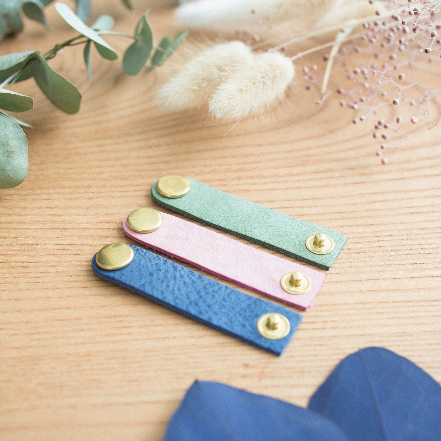 〔お試しセット♪〕気まぐれレザーのころころコードホルダー《名入れ・送料無料》