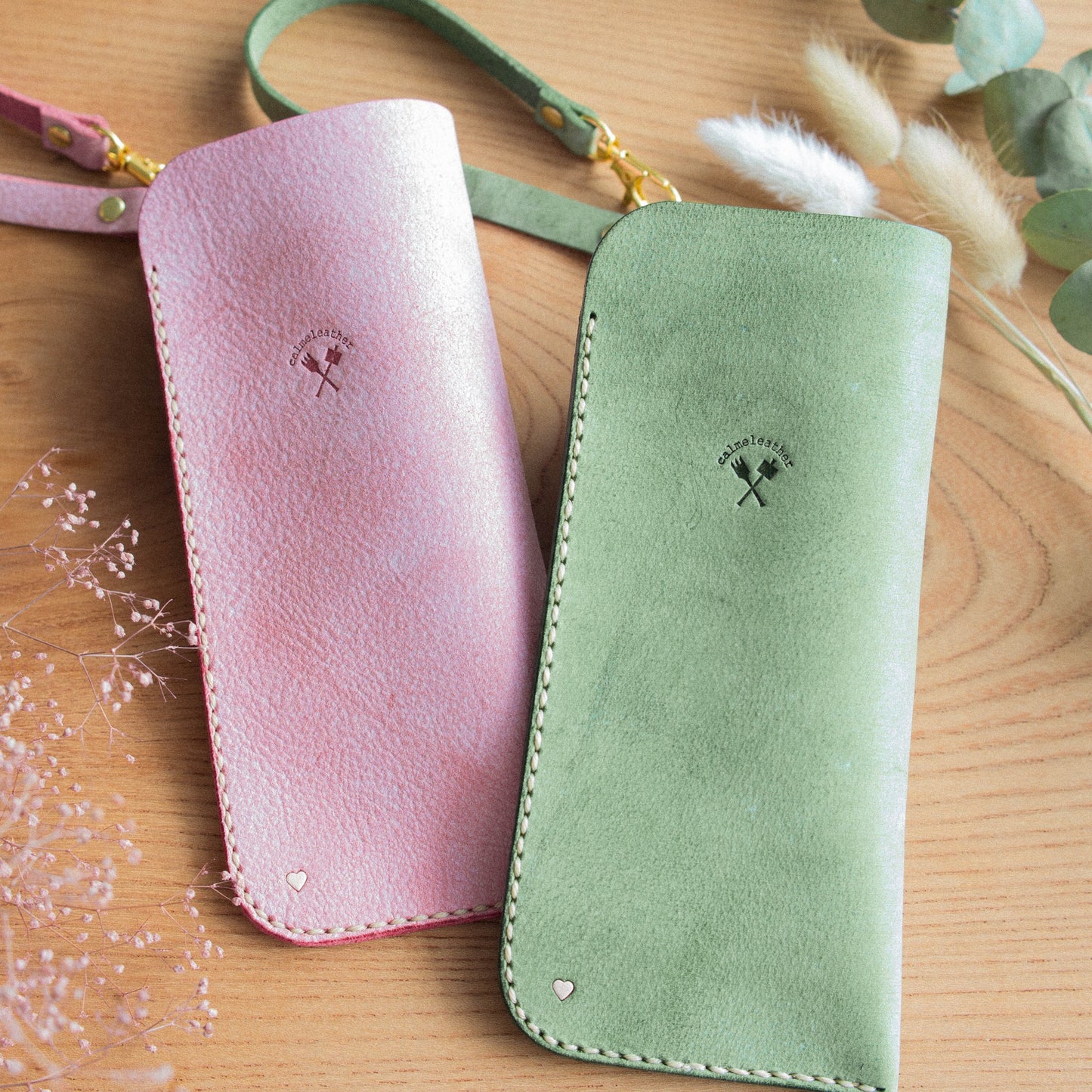 気まぐれレザーのメガネケース　<ハートデザイン>