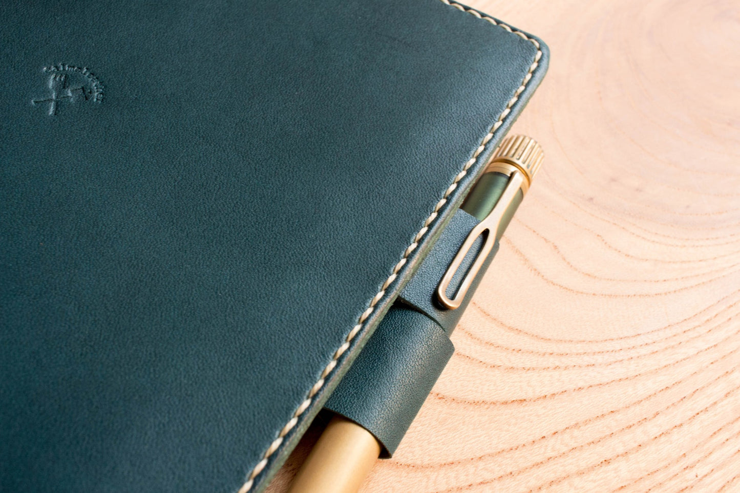 【A5サイズ】オーダーメイドの本革ギフト 手帳カバー 〔名入れ・送料無料〕