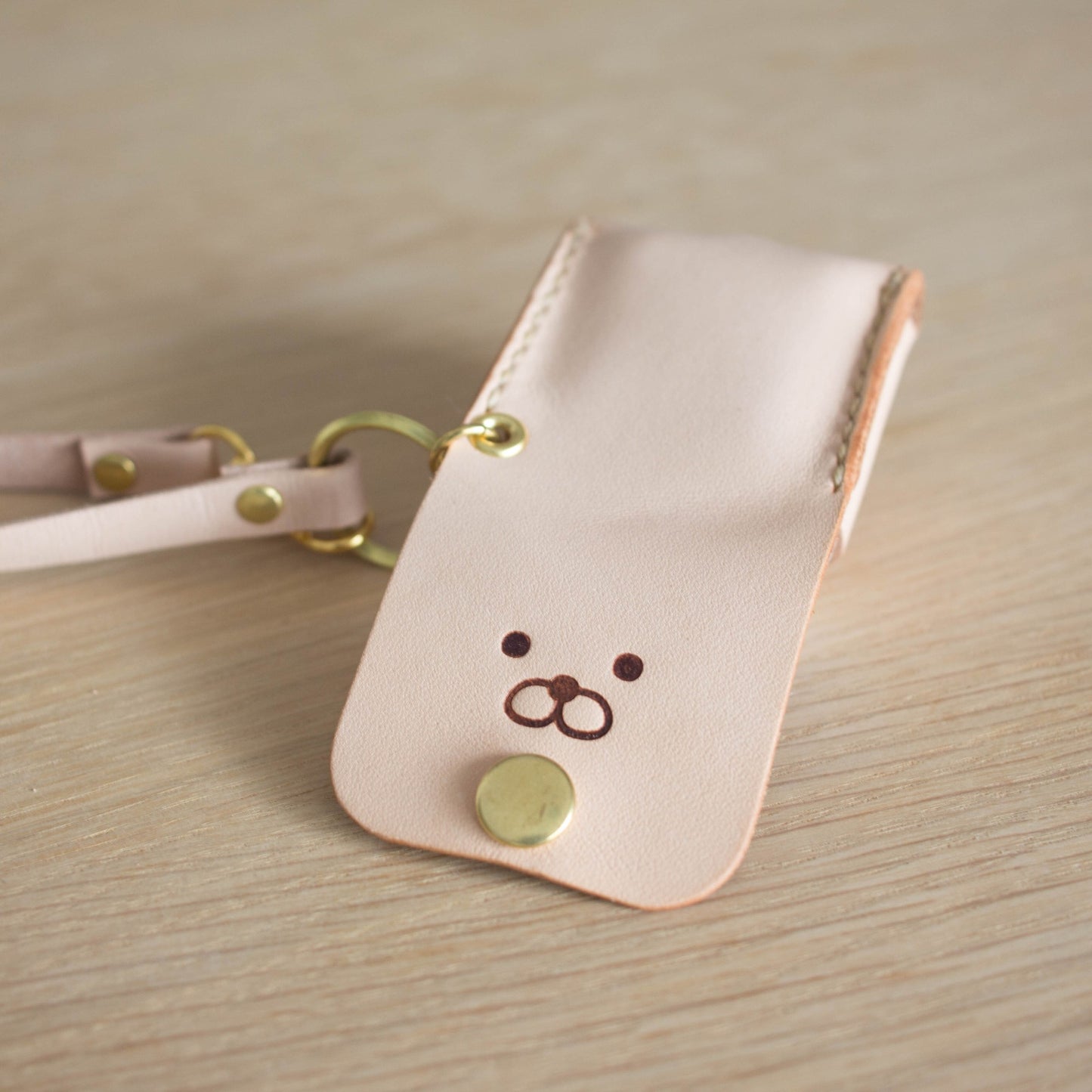 わんこのヌメ革AirPodsProケース《名入れ対応》