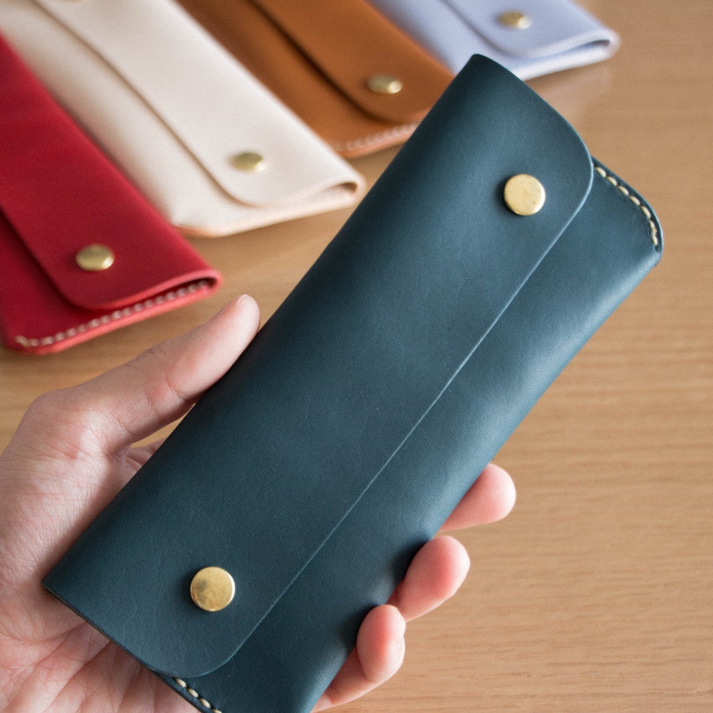 カラフルレザーのシンプルペンケースB《名入れ・送料無料》