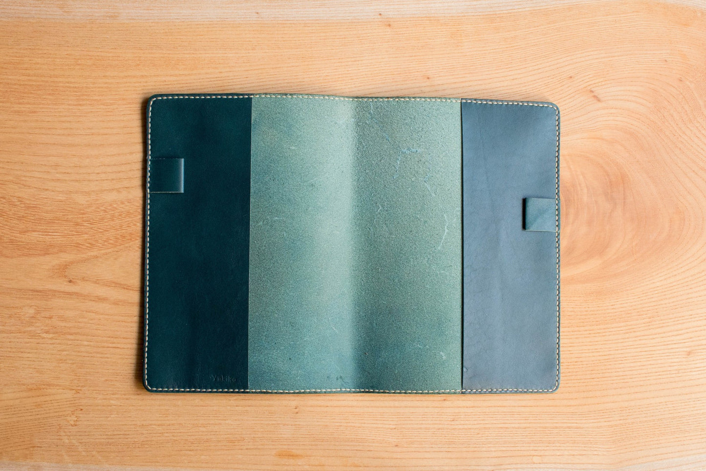 【A5サイズ】オーダーメイドの本革ギフト 手帳カバー 〔名入れ・送料無料〕