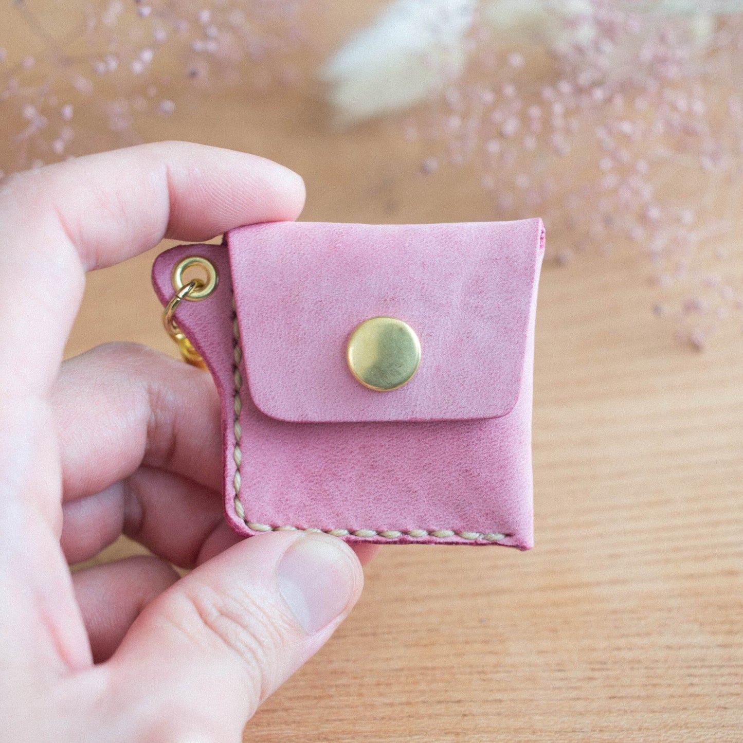 気まぐれレザーのピックケース・撫子色《名入れ対応》